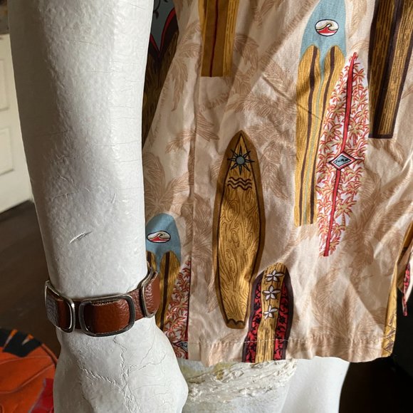 VINTAGE leather cuff - Picture 3 of 4